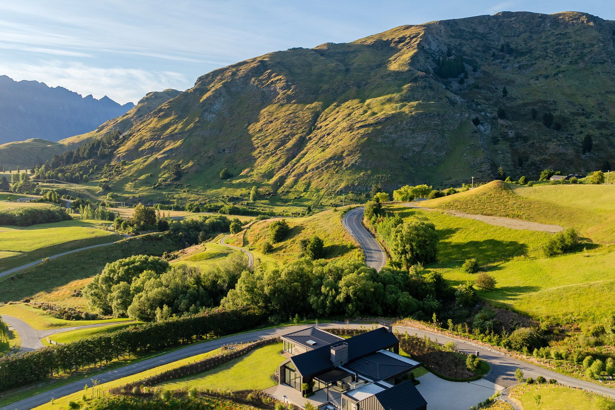 Littles Road 01_Atelier Classic 260w_Plank_Forte_LR