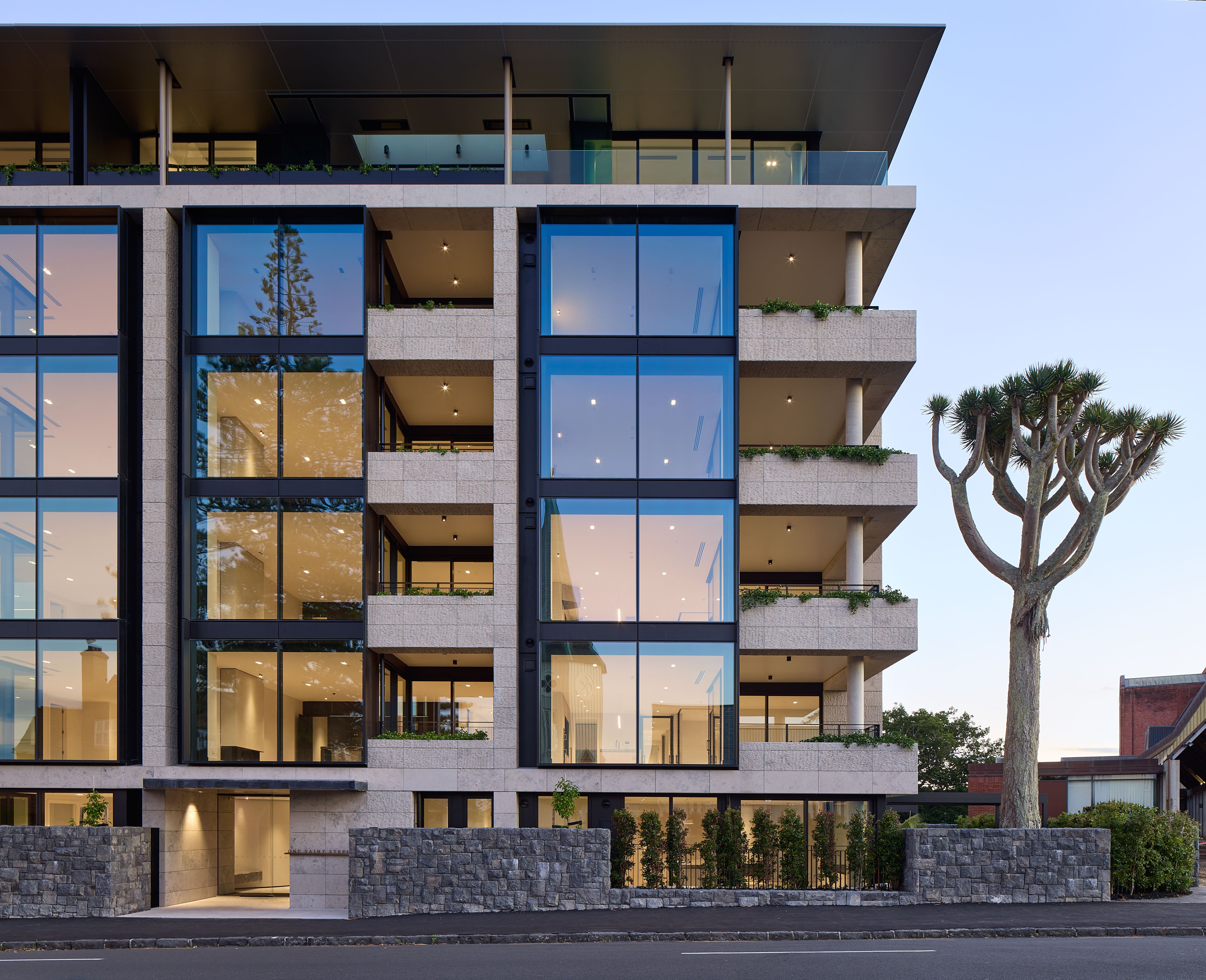 One Saint Stephens Apartments 01_Urban Copenhagen Berlin Tokyo_Plank_Forte_LR