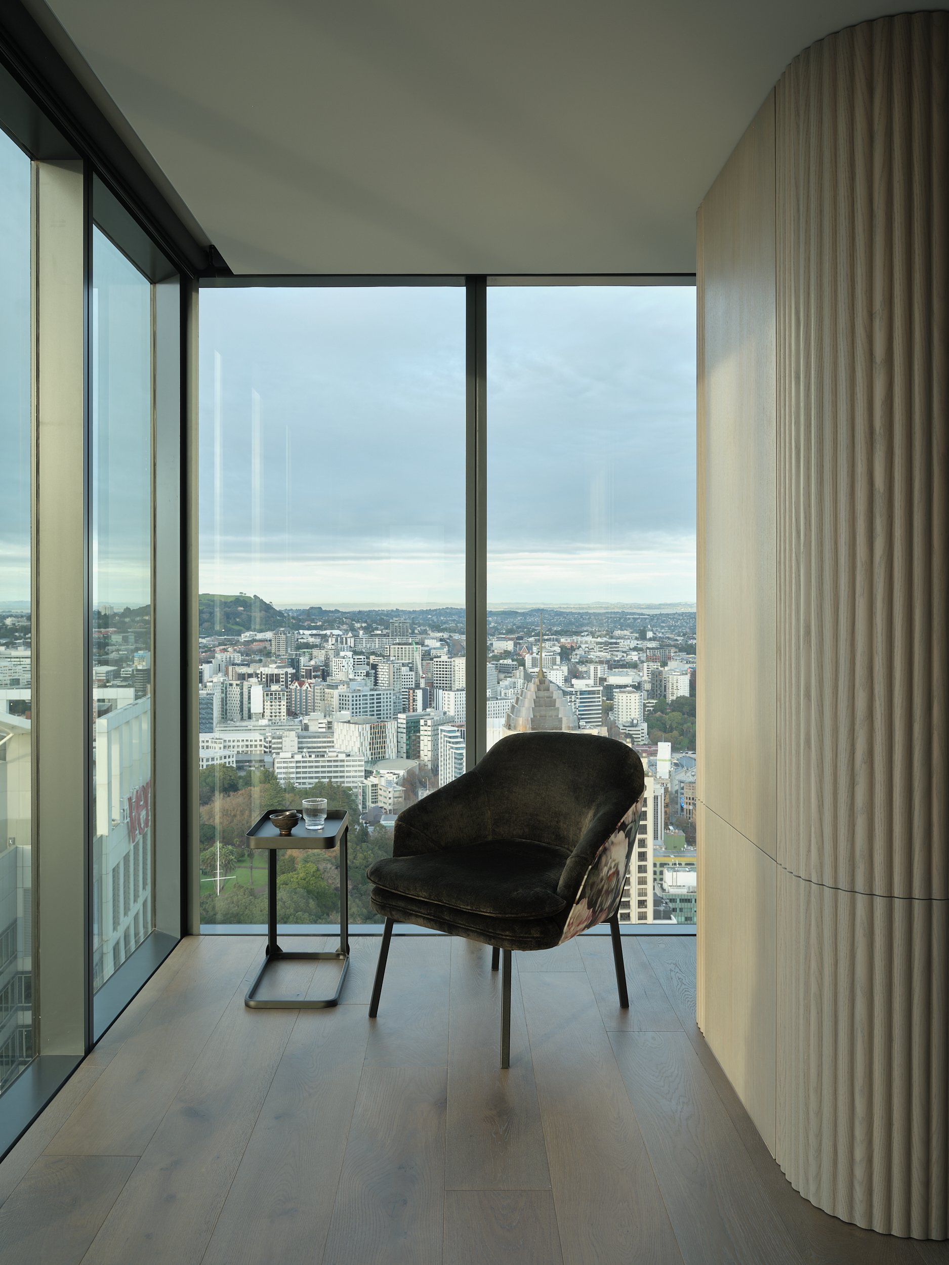 Pacifica Apt 10_Indus Patagonia_Plank_Herringbone_Forte_LR