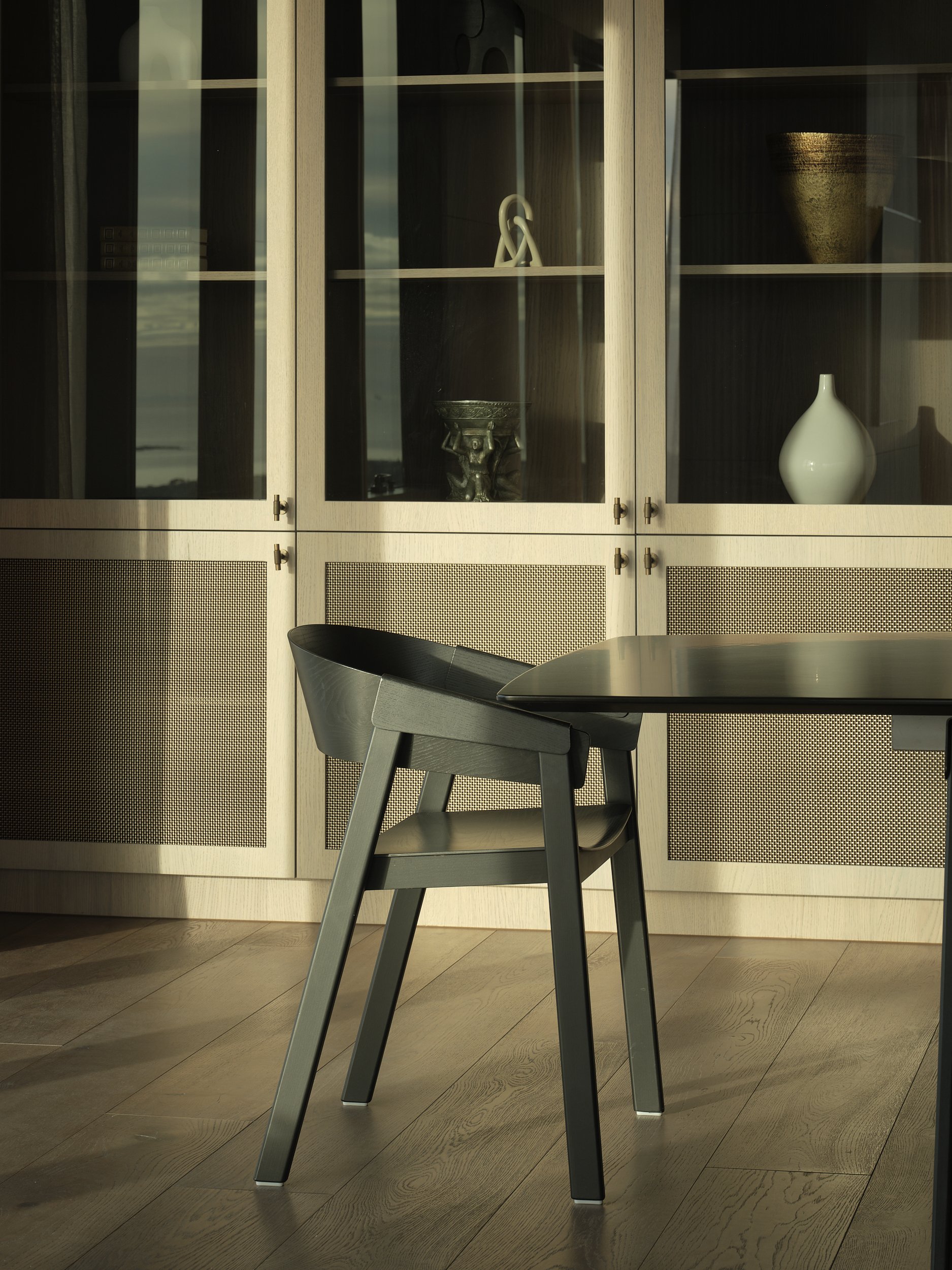 Pacifica Apt 12_Indus Patagonia_Plank_Herringbone_Forte_LR