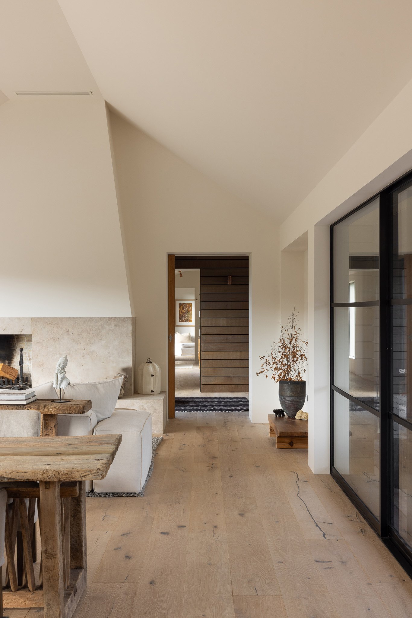 River Barn House 06_Artiste Rustic Picasso_Plank_Forte_LR-1