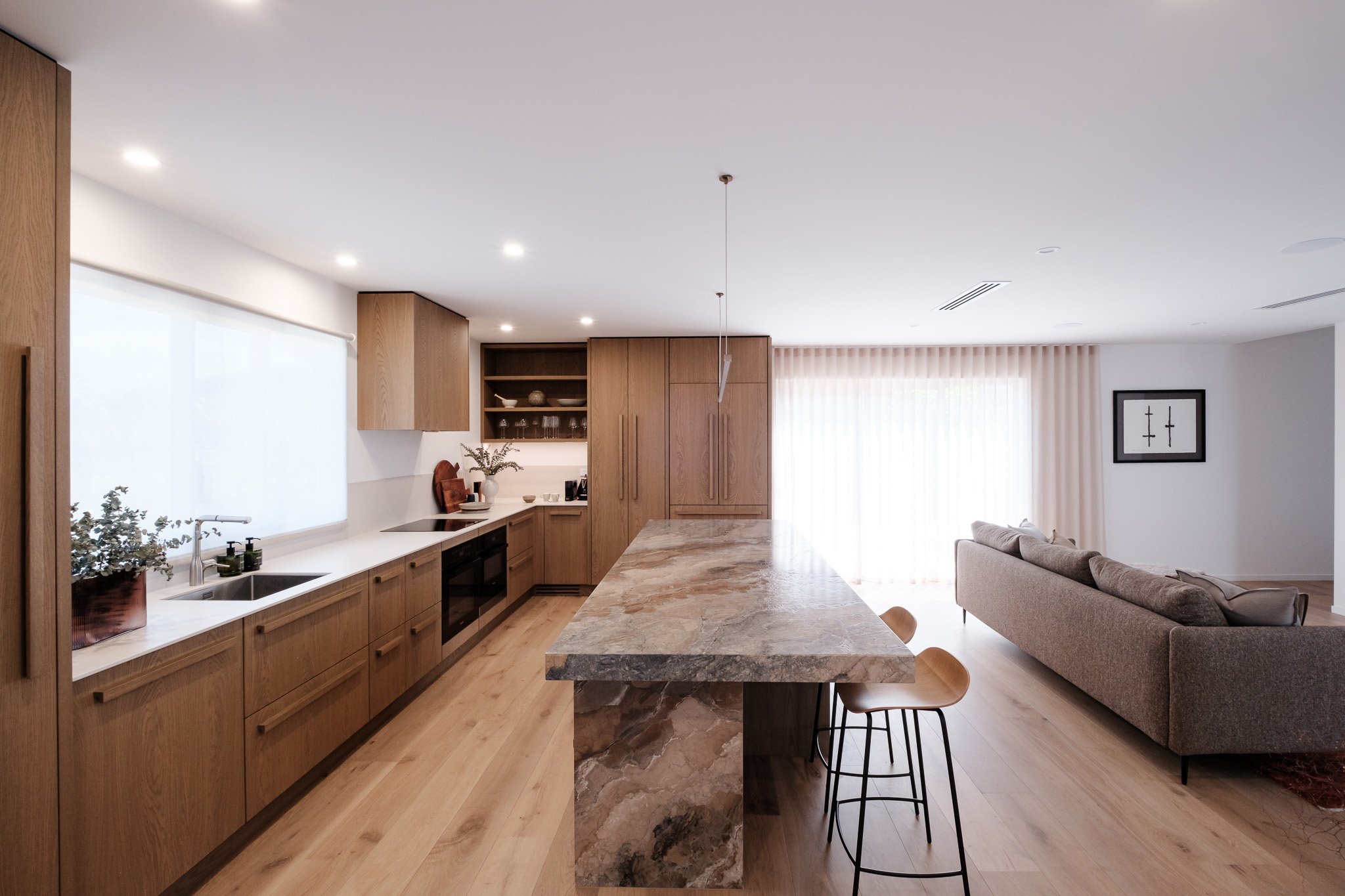 River Road 02_Atelier Silstone Rustic_Plank_Forte_LR