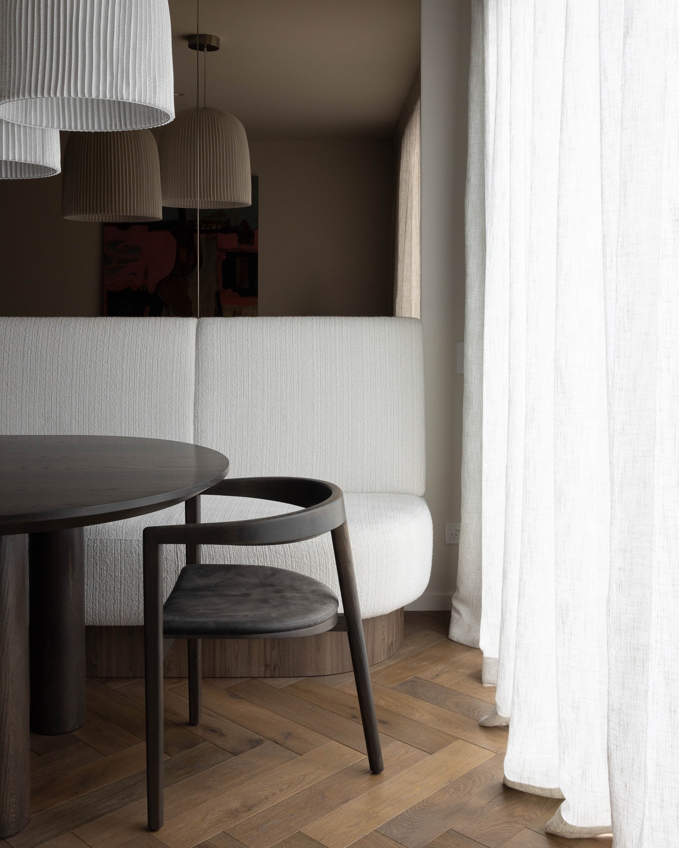 Cambridge Apartments 01_Indus Patagonia_Herringbone_Forte_LR-2-1